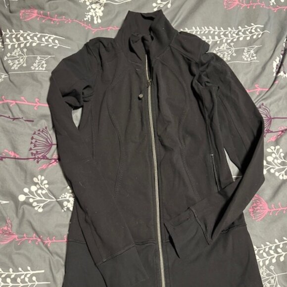 Lululemon Black Asana jacket size 6 - Picture 1 of 2
